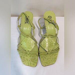 Carlos Santana Square Toed Strappy Sandals Size 7 1/2